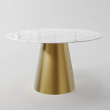 Essential Dining Table