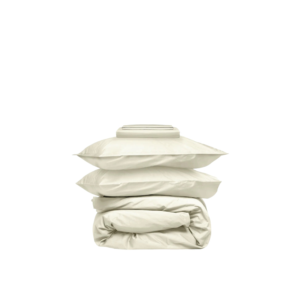 Blanc Bedding Set
