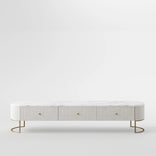 Белый мрамор и золото