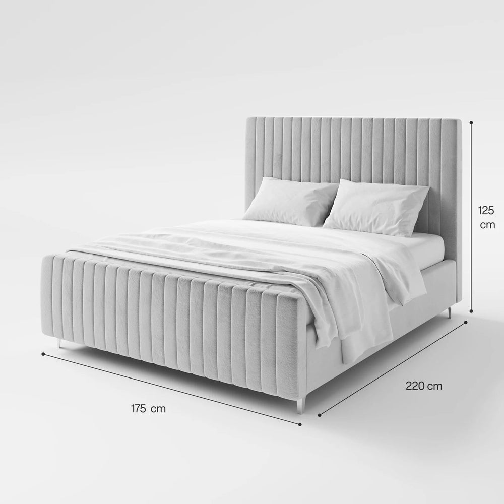 Classic Queen Size Bed